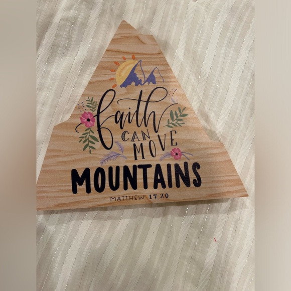COPY - Faith can move mountains shelf sitter block. - Picture 1 of 2